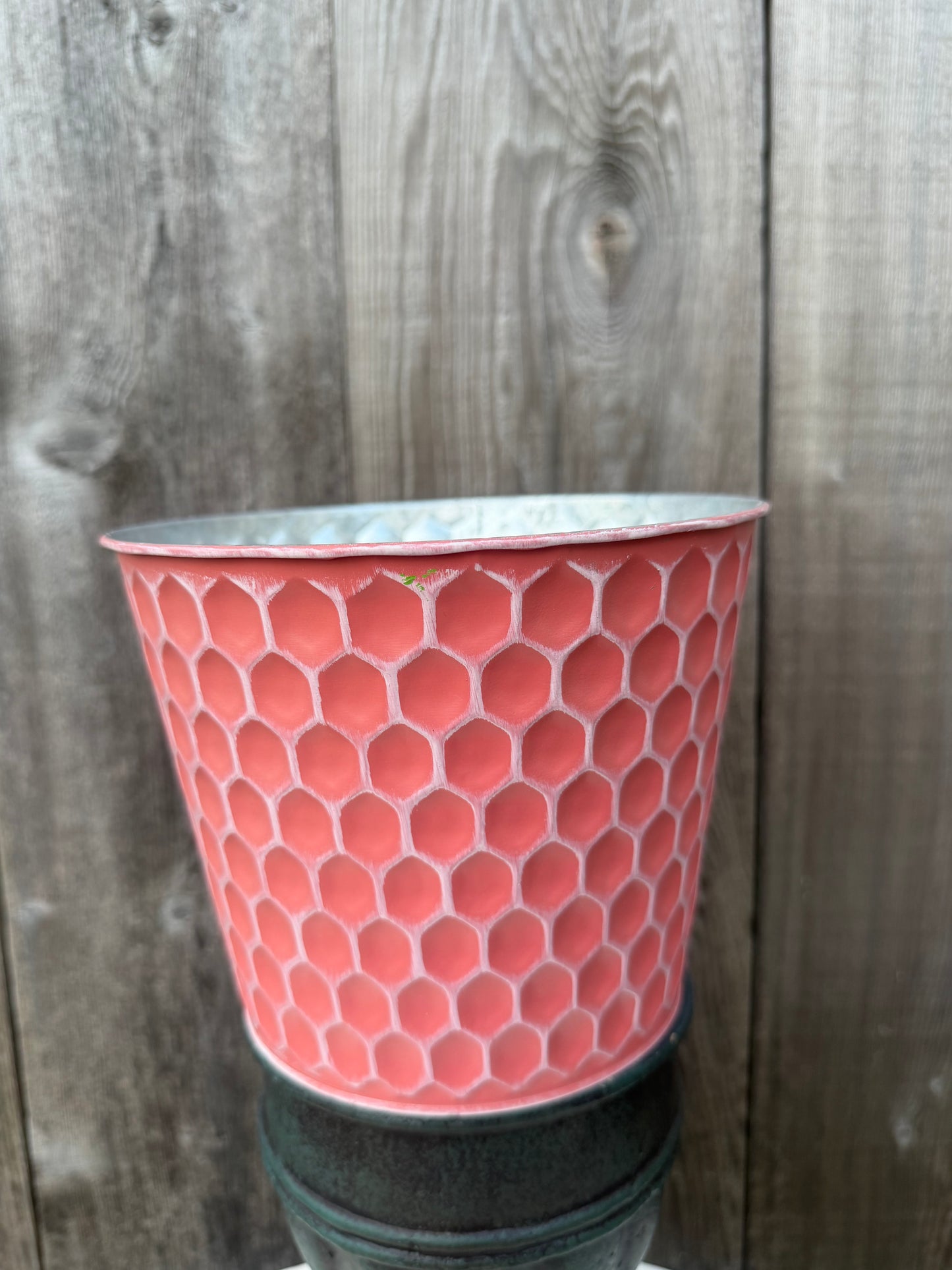 EMBOSS QUILTED POT COVER  KE233599