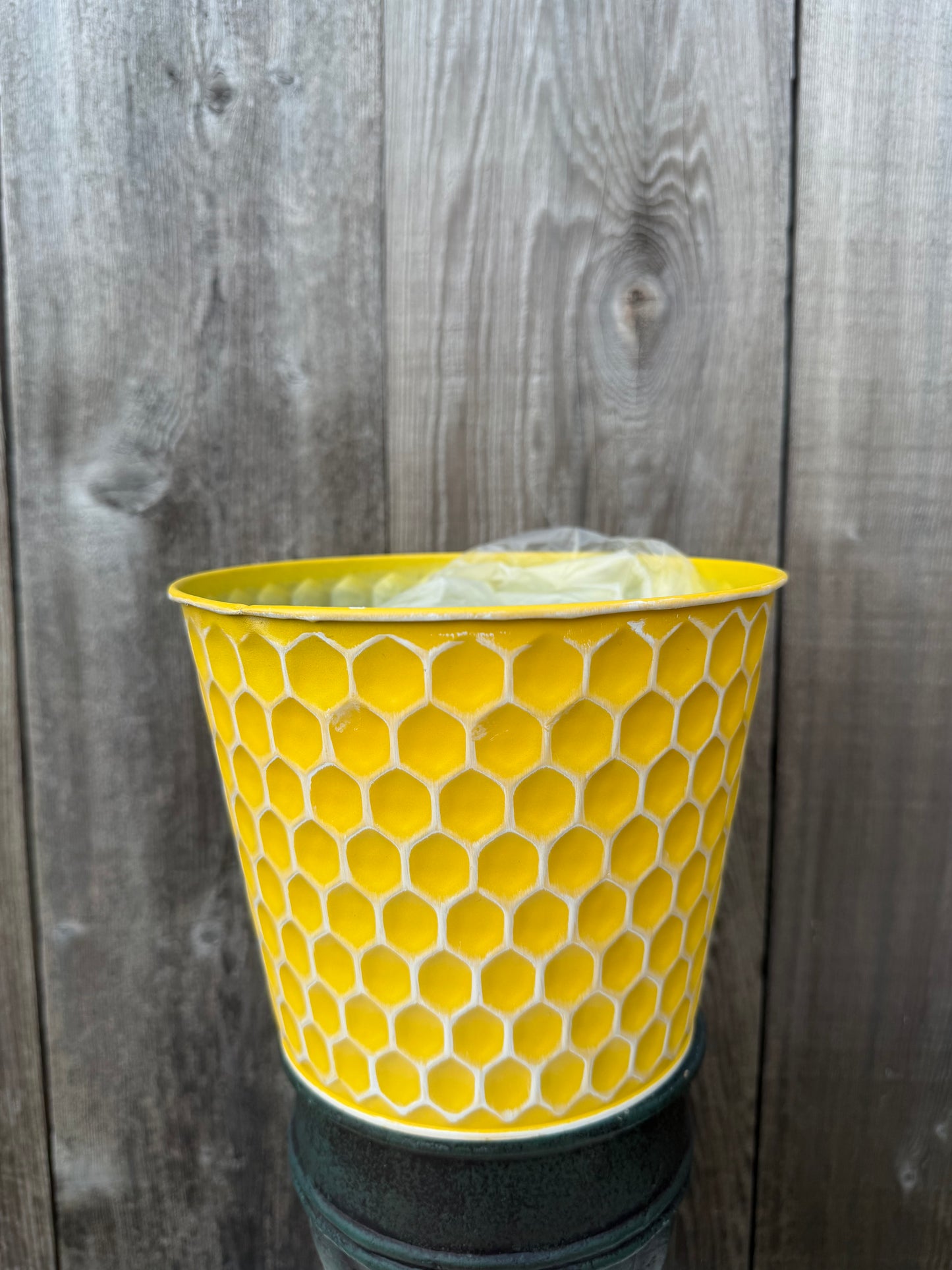 EMBOSS QUILTED POT COVER  KE233599
