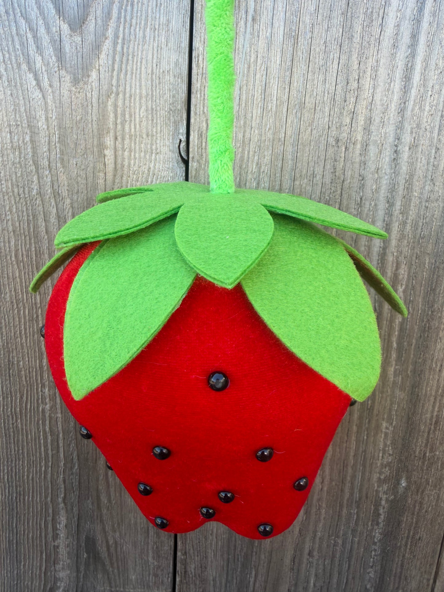 Decor Strawberry 63912RD