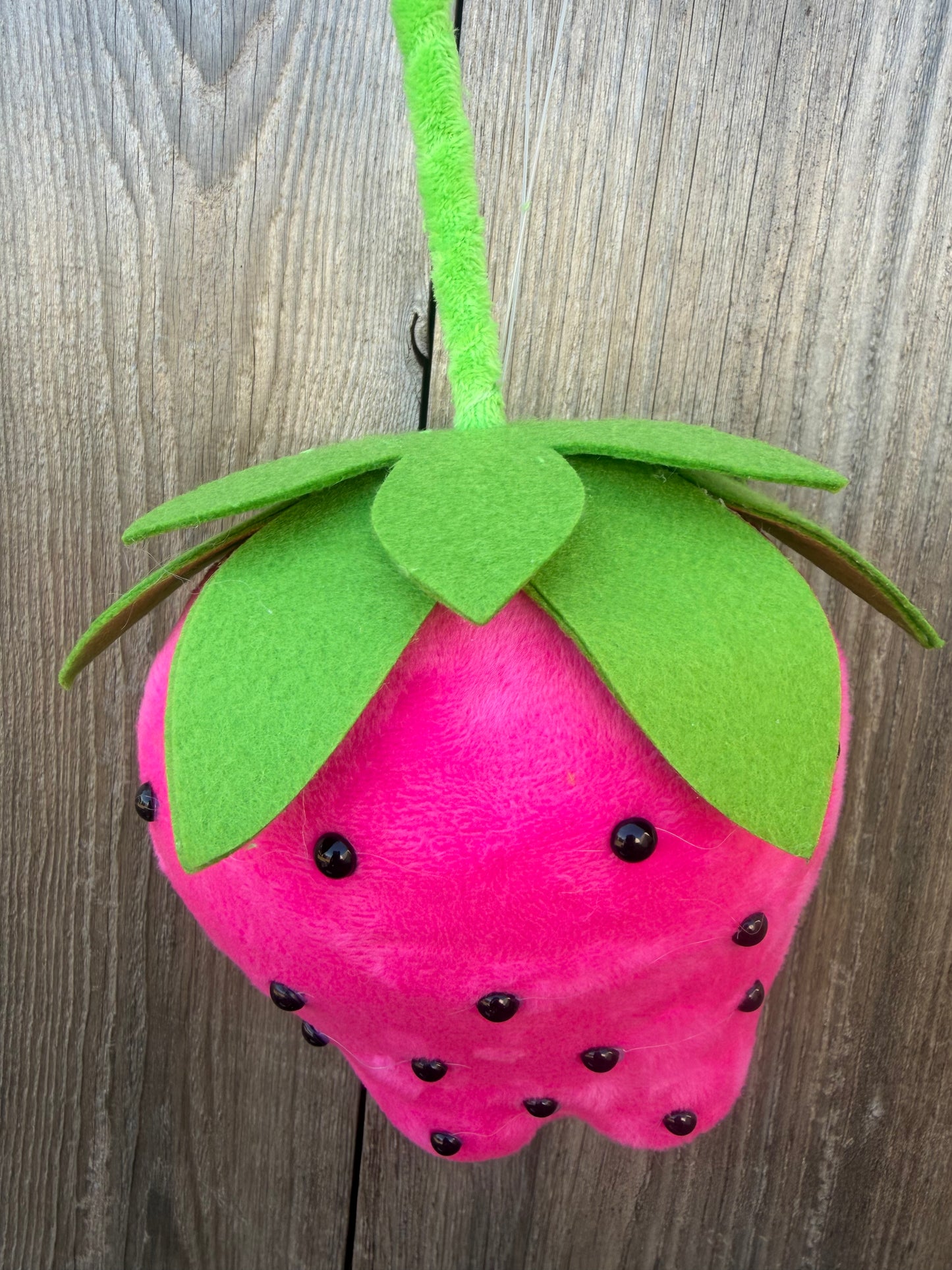 Decor Strawberry  63912PK