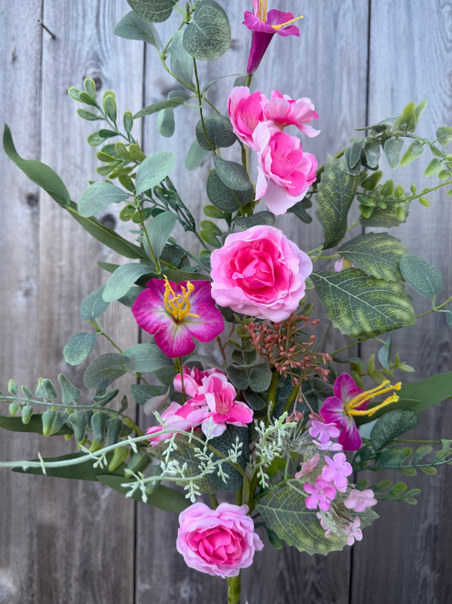 CAMELLIA PETUNIA SPRAY   65501