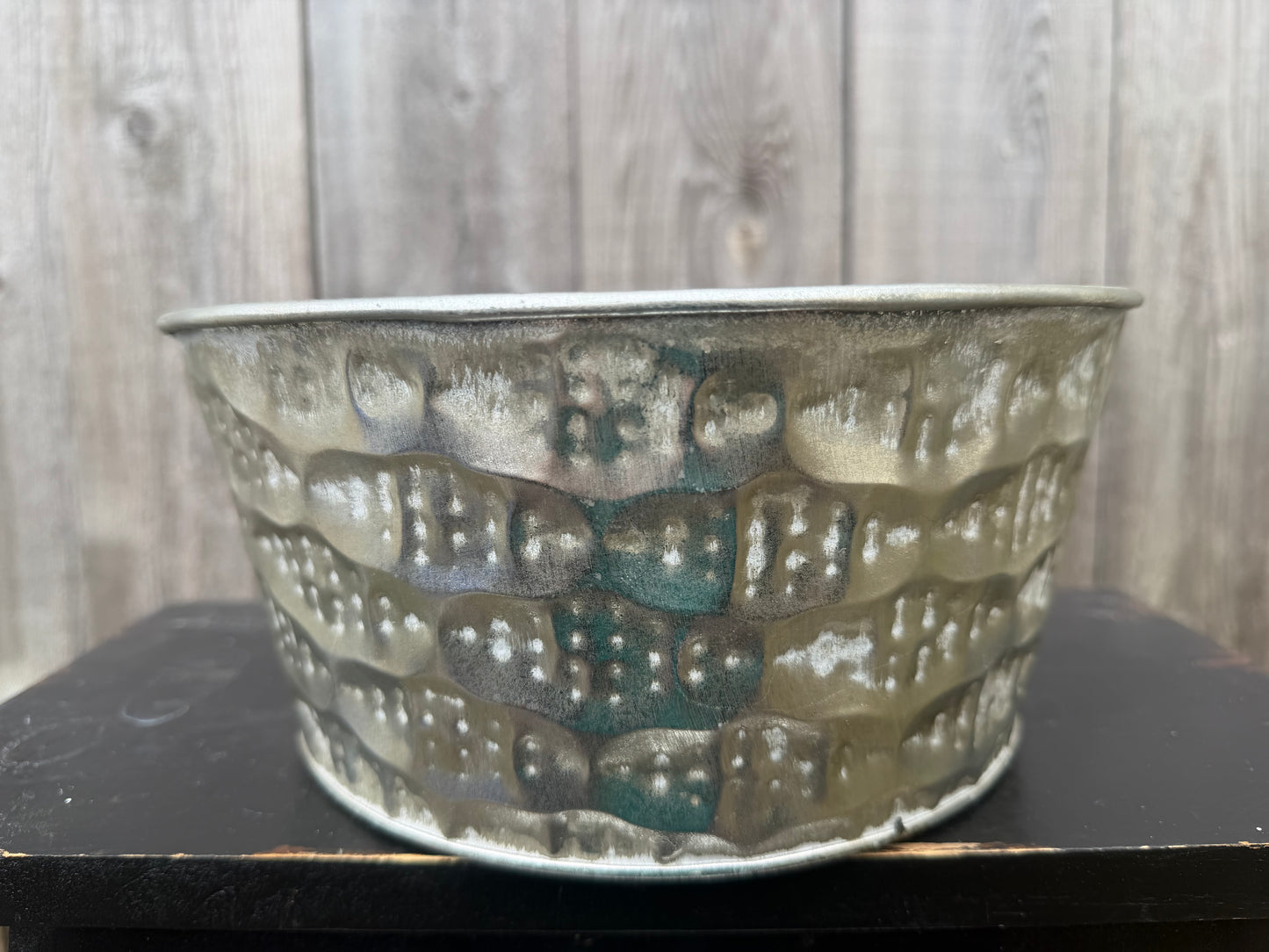 RD TIN EARTH MOSAIC SILVER    119S-S