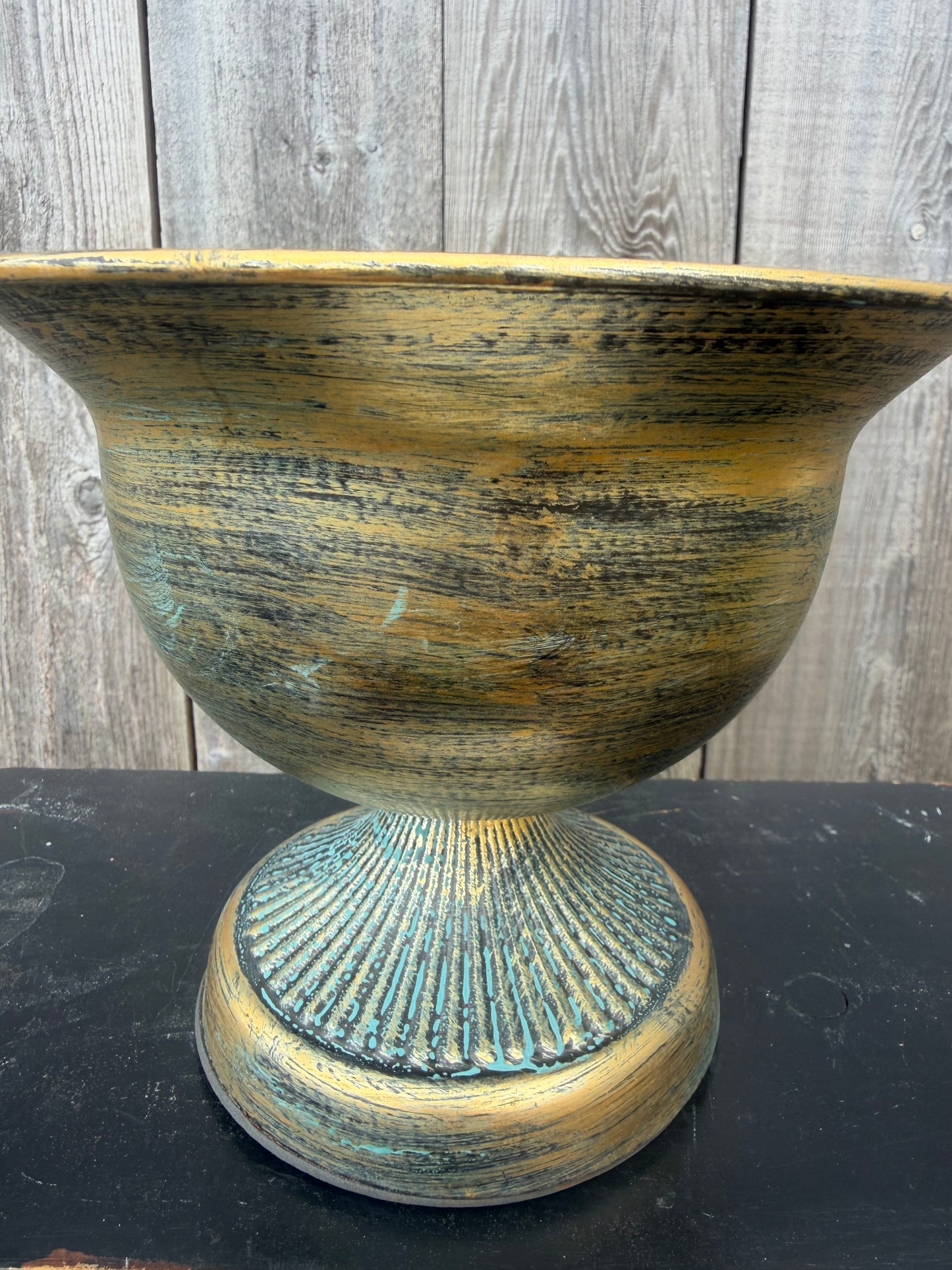 METAL URN GREEN/GOLD   8980GG