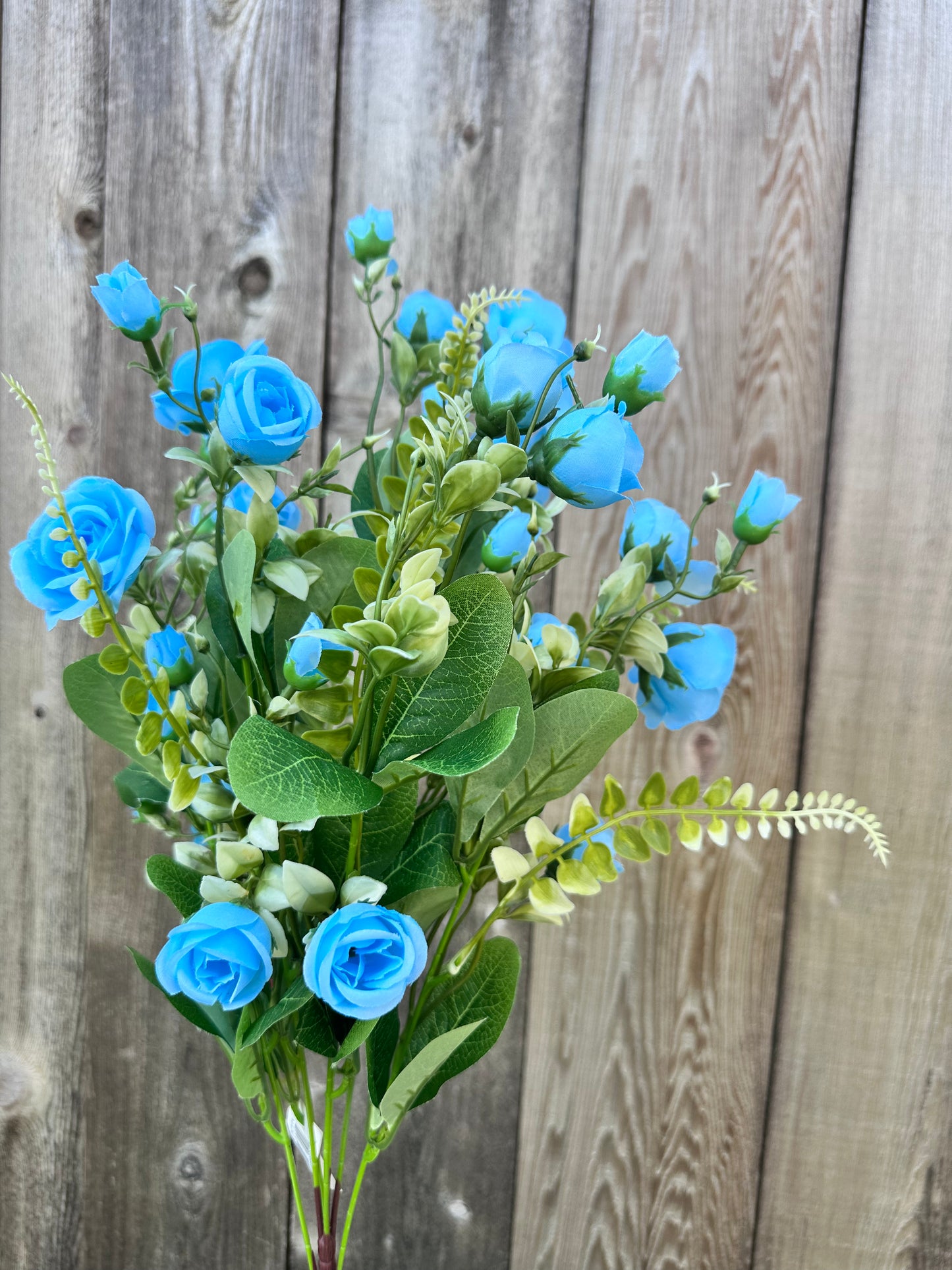 ROSE BUSH LT.BLUE    37246