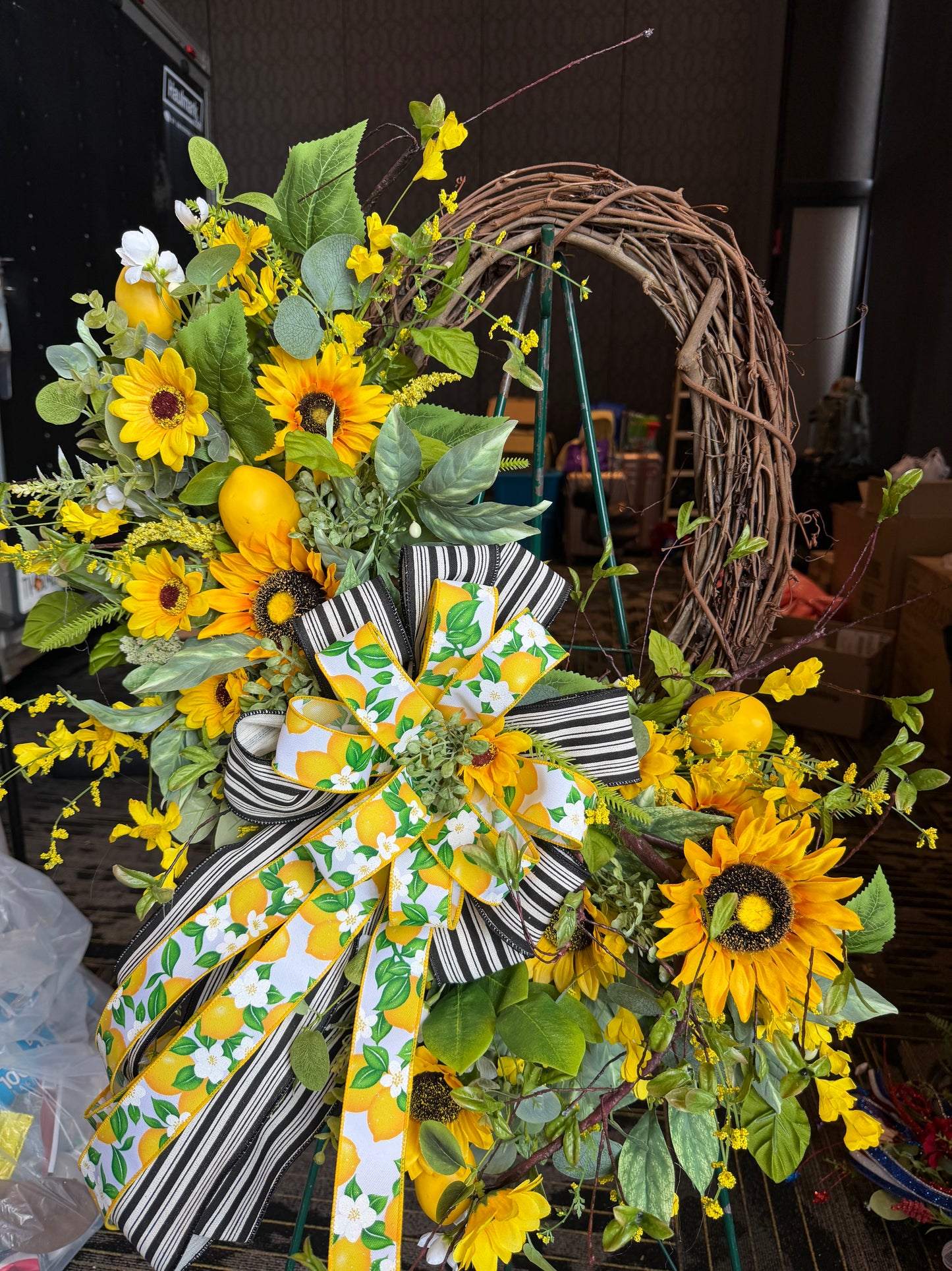 Heather’s sunflower retreat wreath kit