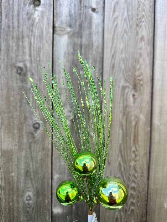 Christmas Ball Pick XP551468-063