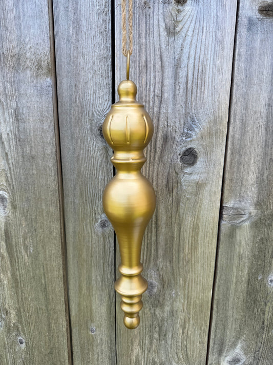 Christmas Finial   XN62324-058