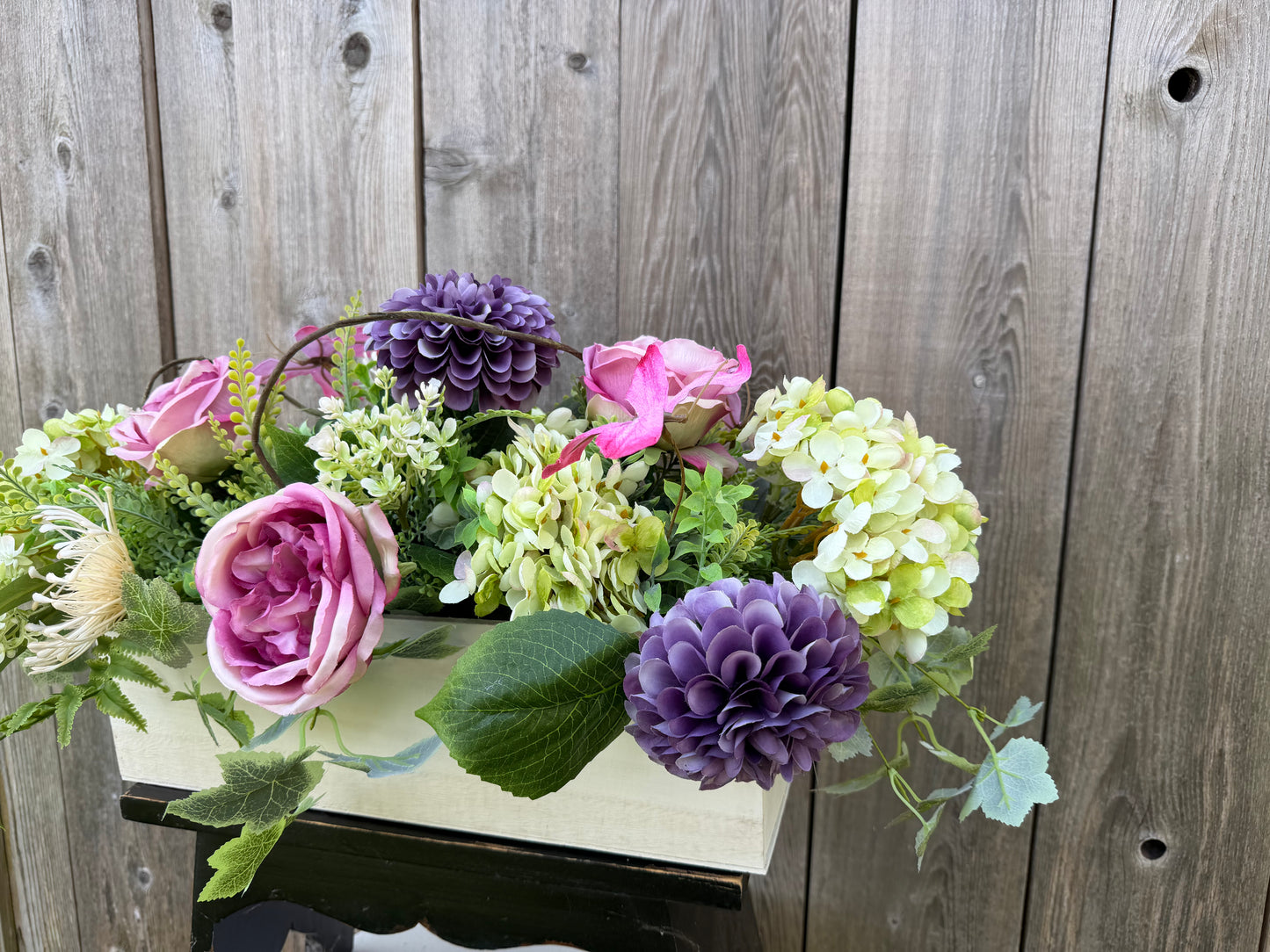 PINK AND PURPLE EVERYDAY CENTERPIECE