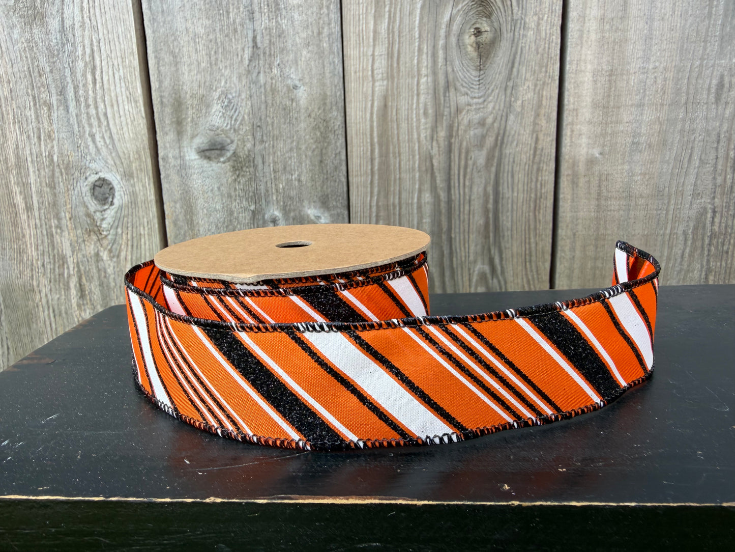 1 1/2" WIRED RIBBON| CANDY STRIPE ON ORANGE| 10 YARDS   9706W-058-38E