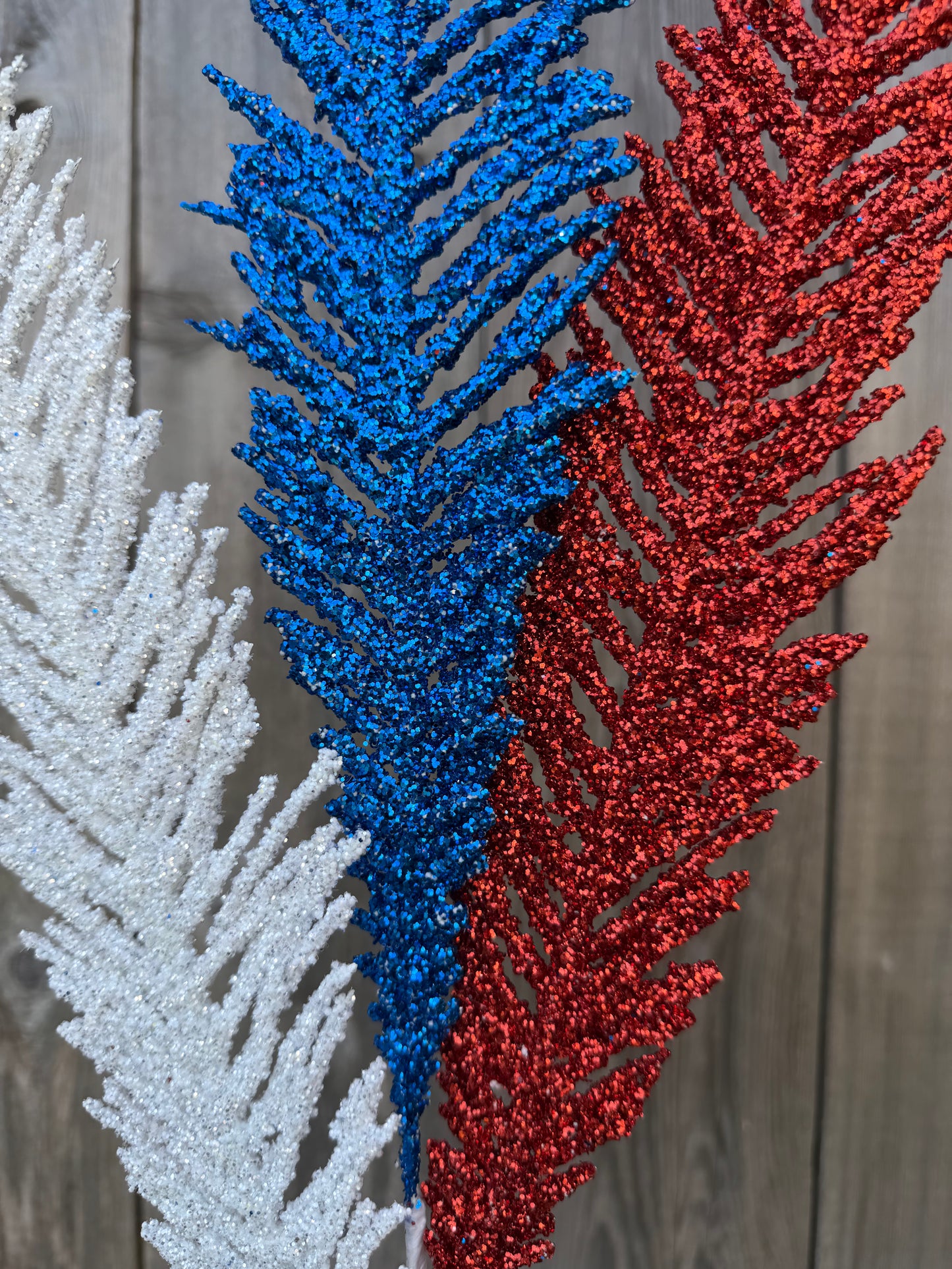 40 IN FERN SPRAY   32280-WTBLRD