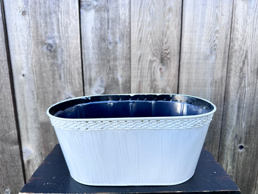 PAINTED GALVANIZED OVAL PLANTER WHITE   148BHM