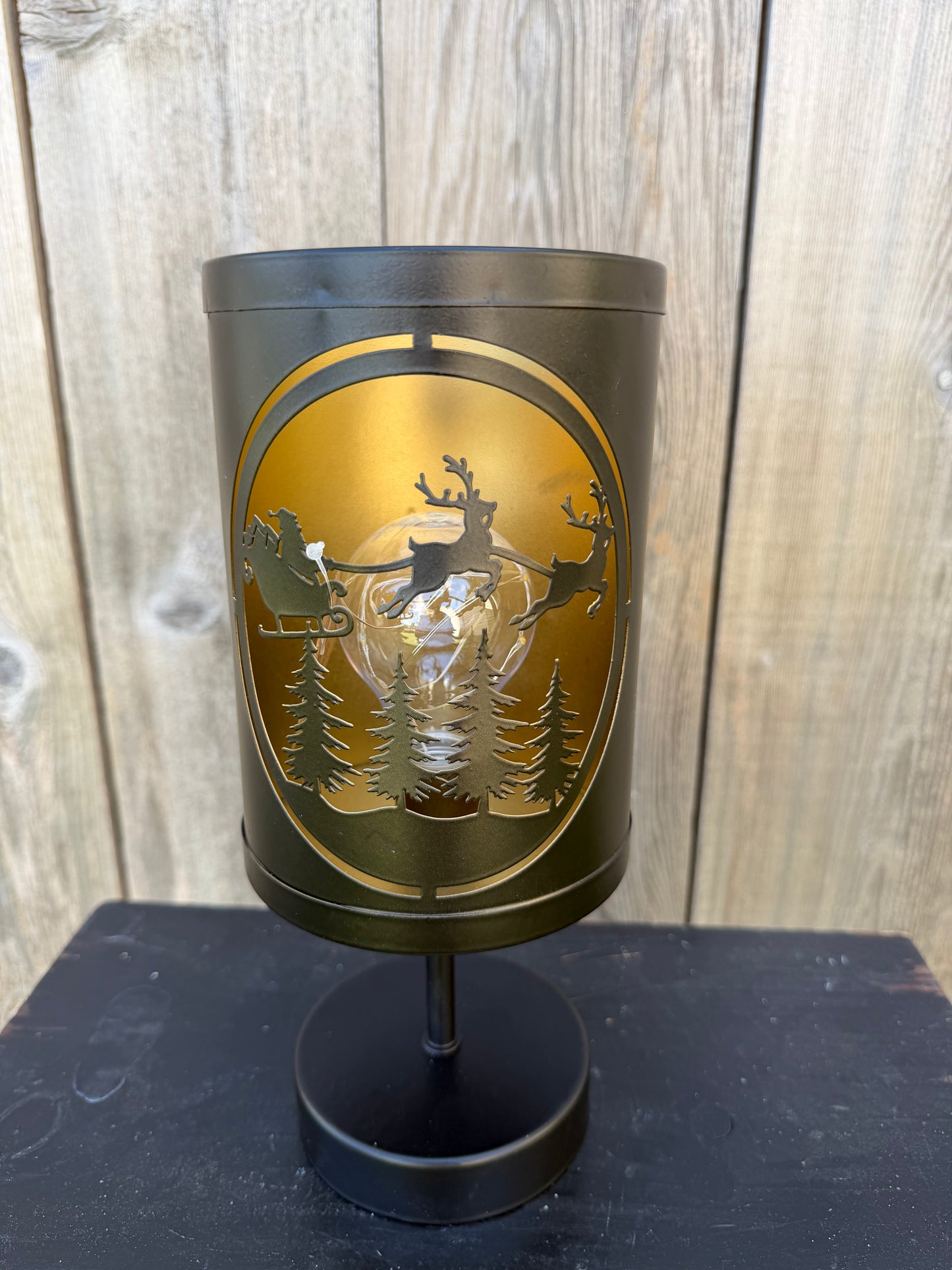BLACK AND GOLD PEDESTAL LIGHT CAN   OSW247702