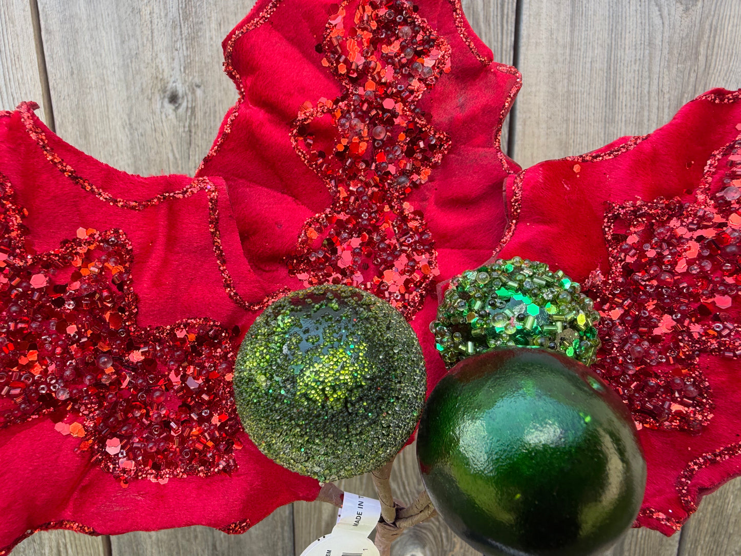 18" JEWEL GLITTER HOLLY BERRY STEM   MTX79484
