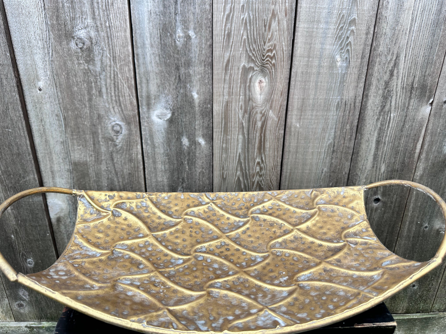 VINTAGE GOLD DECORATIVE TRAY   8207
