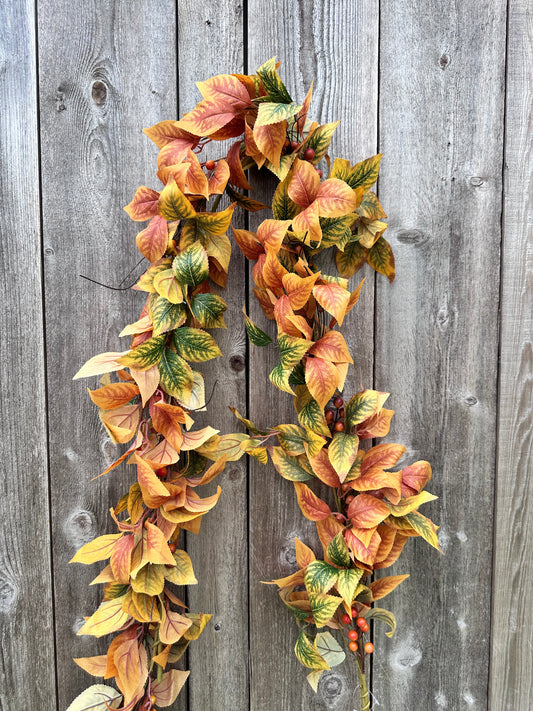 FALL BIRCH LEAF BERRY   65386