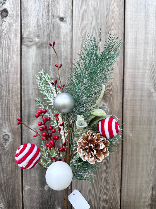 FROSTED PINE BALL    65229