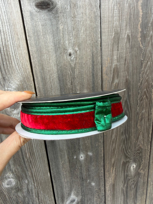 RED VELVET DBL FUSED METALLIC DUPION GREEN   JME-WN25-025-RED-1