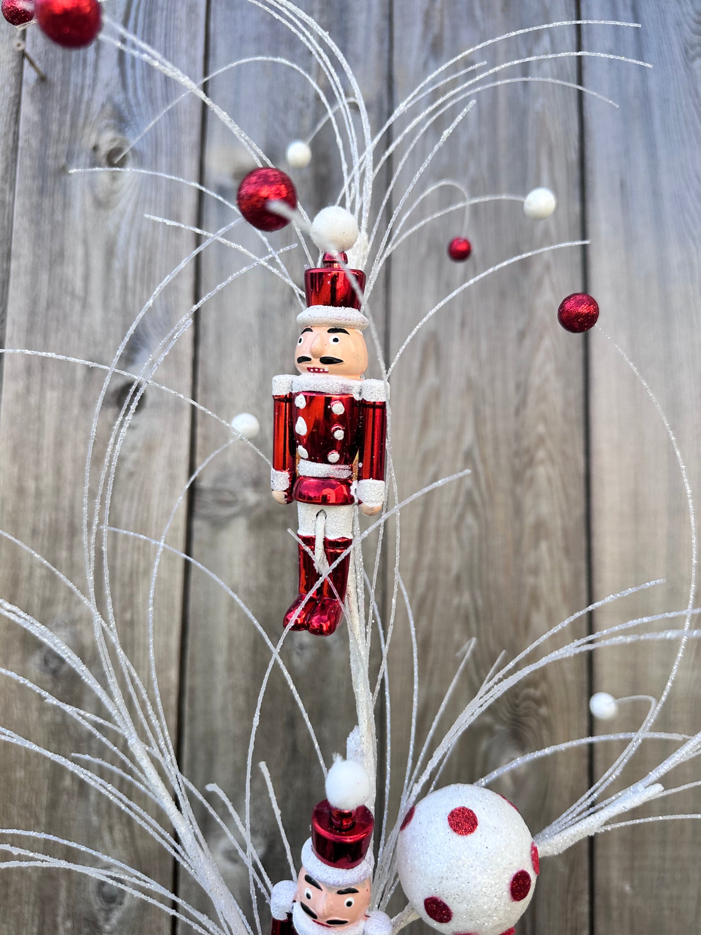 CHRISTMAS NUTCRACKER    65297