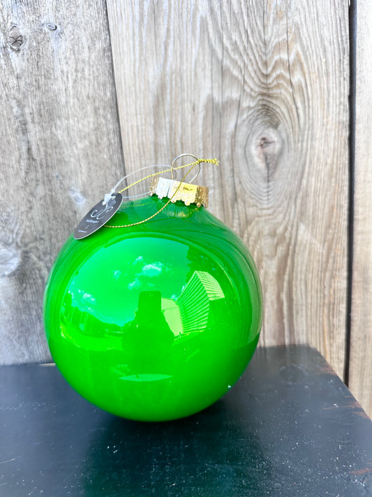 PLASTIC PEARL FINISH BALL ORNAMENT   DCORN5116GN