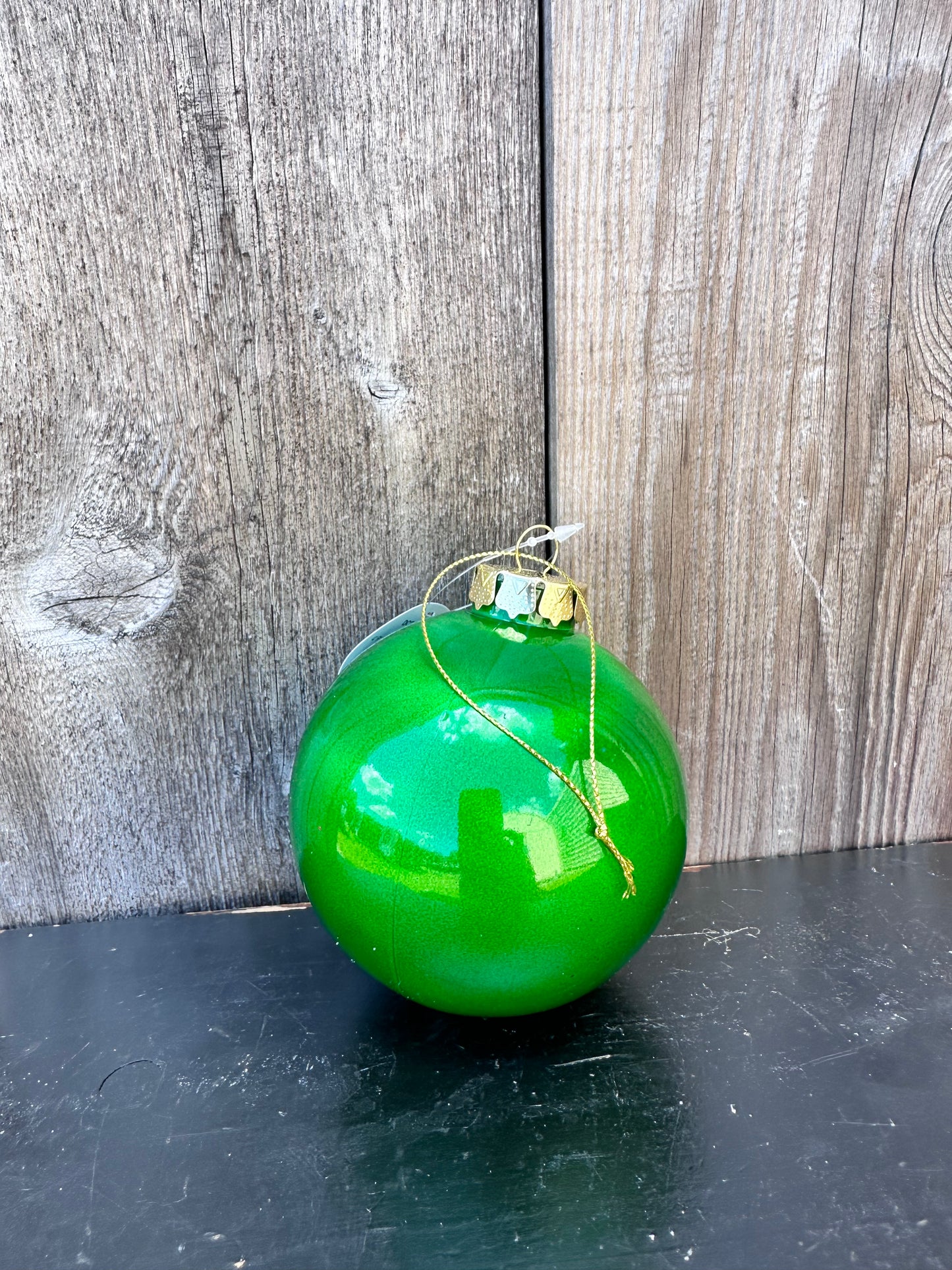 PLASTIC PEARL FINISH BALL ORNAMENT   DCORN5115GN