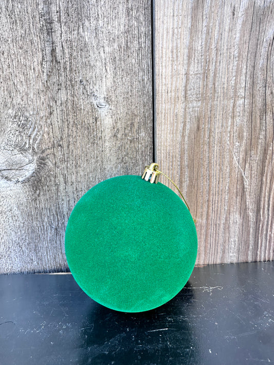 PLASTIC FLOCKED BALL ORNAMENT  DCORN5126GN