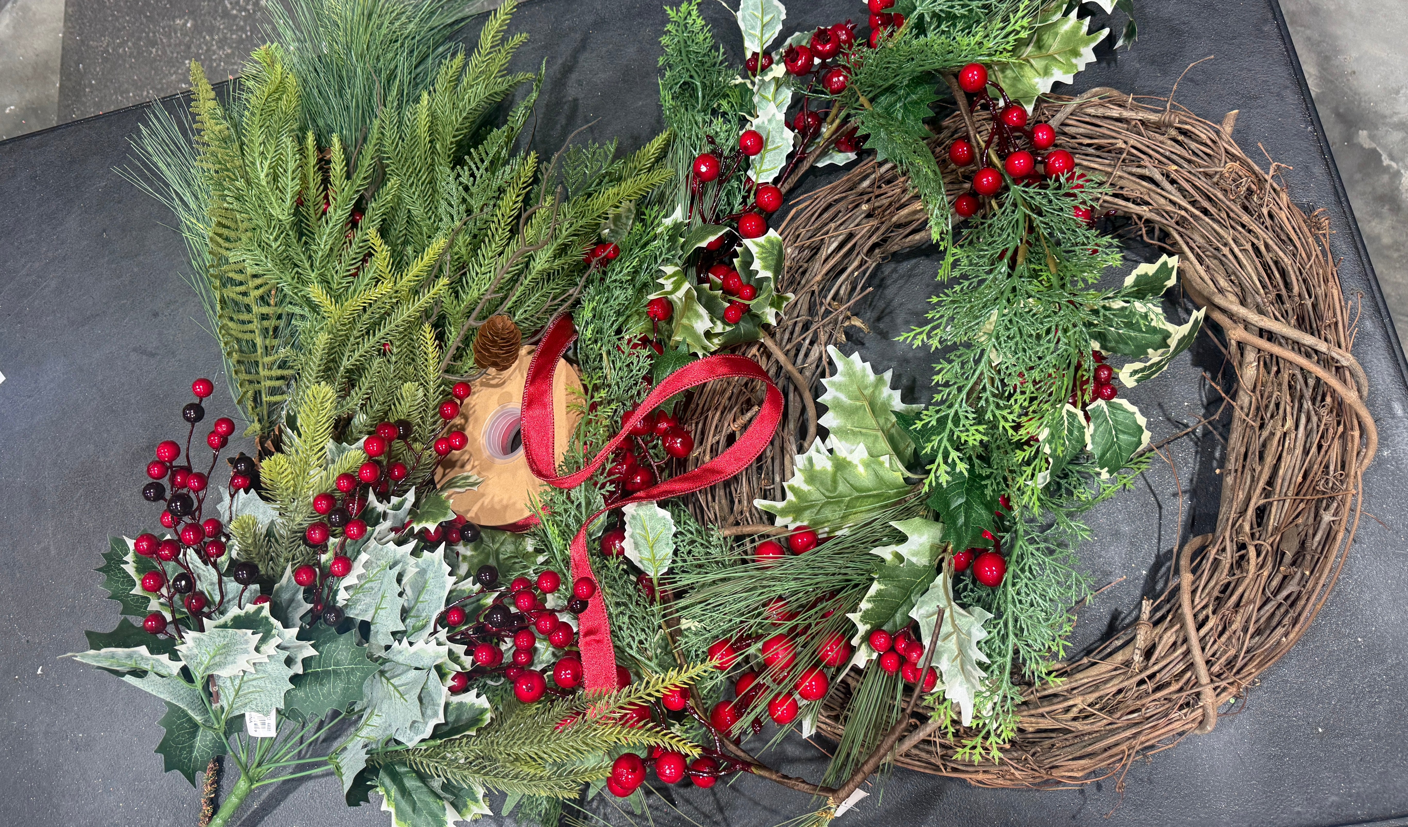 BERRY GRAPEVINE WREATH – Jam Designs and Supplies
