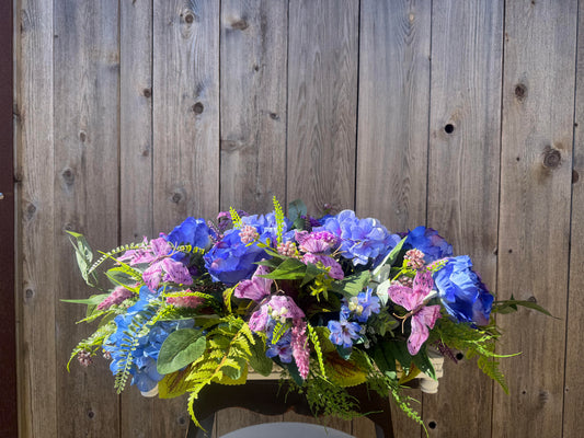 PURPLE BUTTERFLY CENTERPIECE