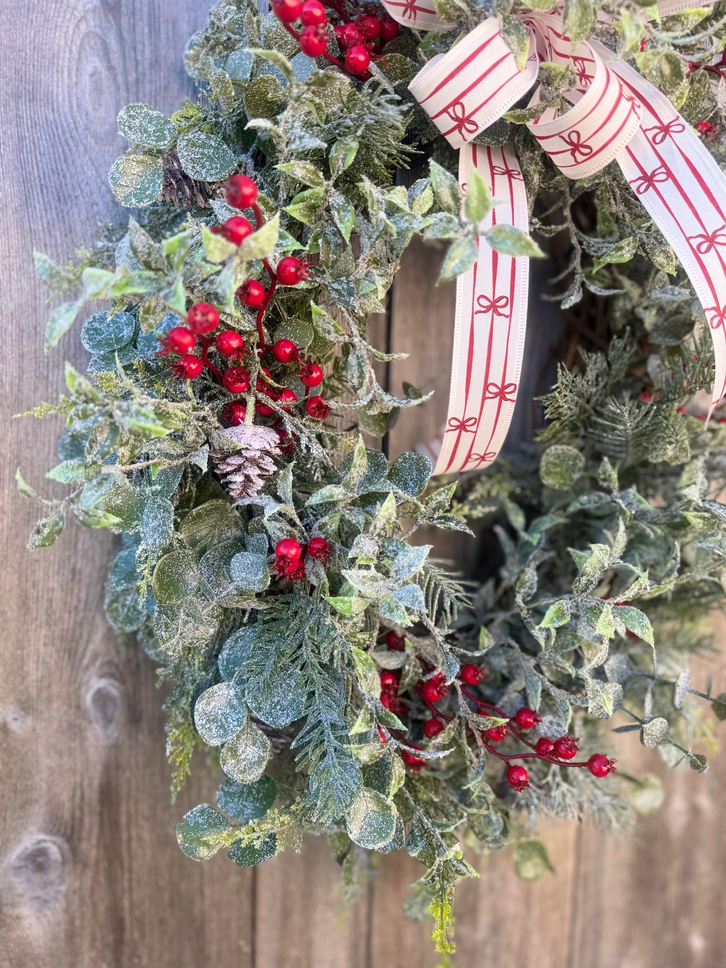 EUCALYPTUS GARLAND WREATH