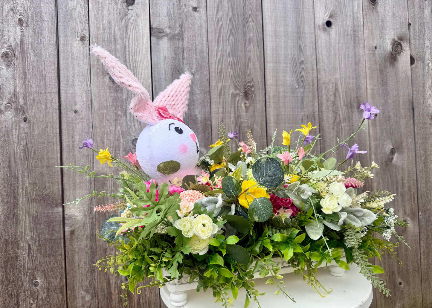 SPRING CENTERPIECE WITH BUNNY AND EGGS
