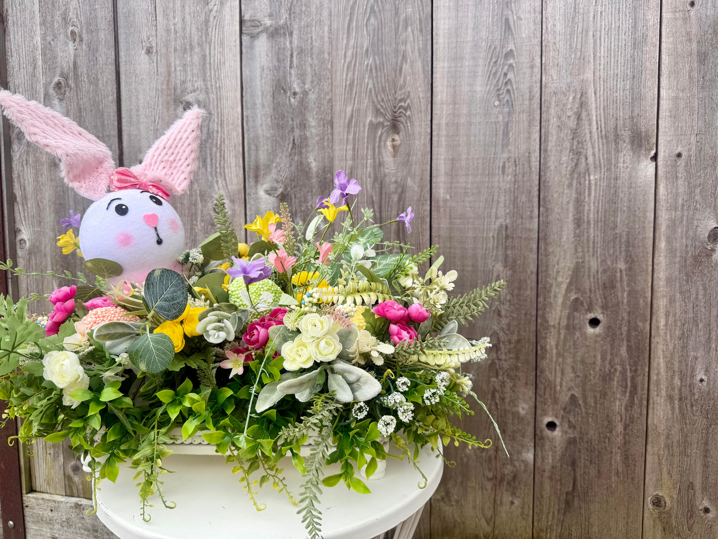 SPRING CENTERPIECE WITH BUNNY AND EGGS