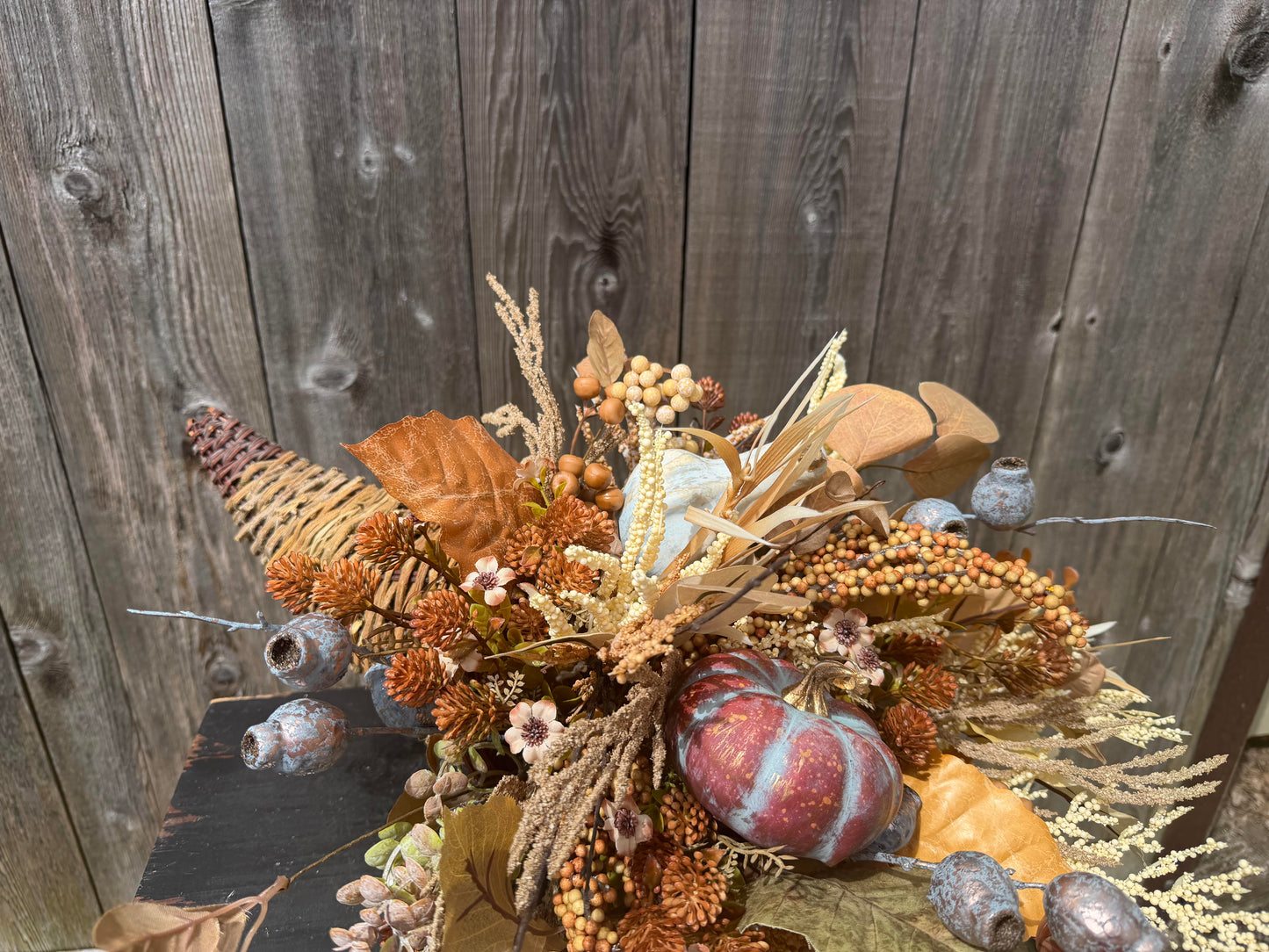 CORNUCOPIA CENTERPIECE