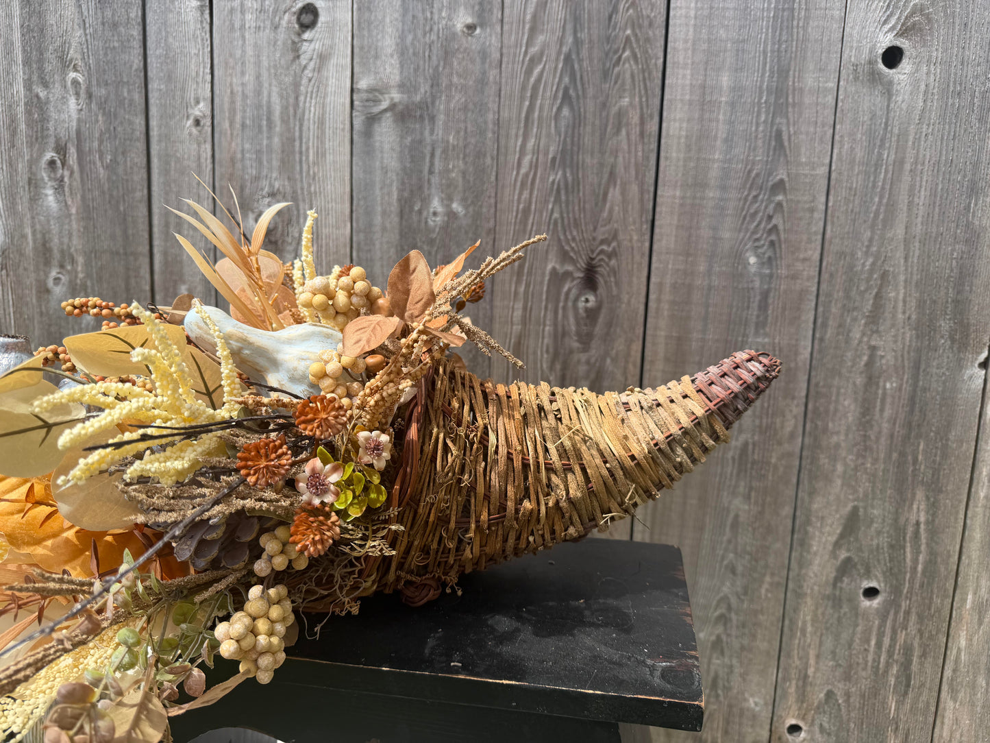 CORNUCOPIA CENTERPIECE