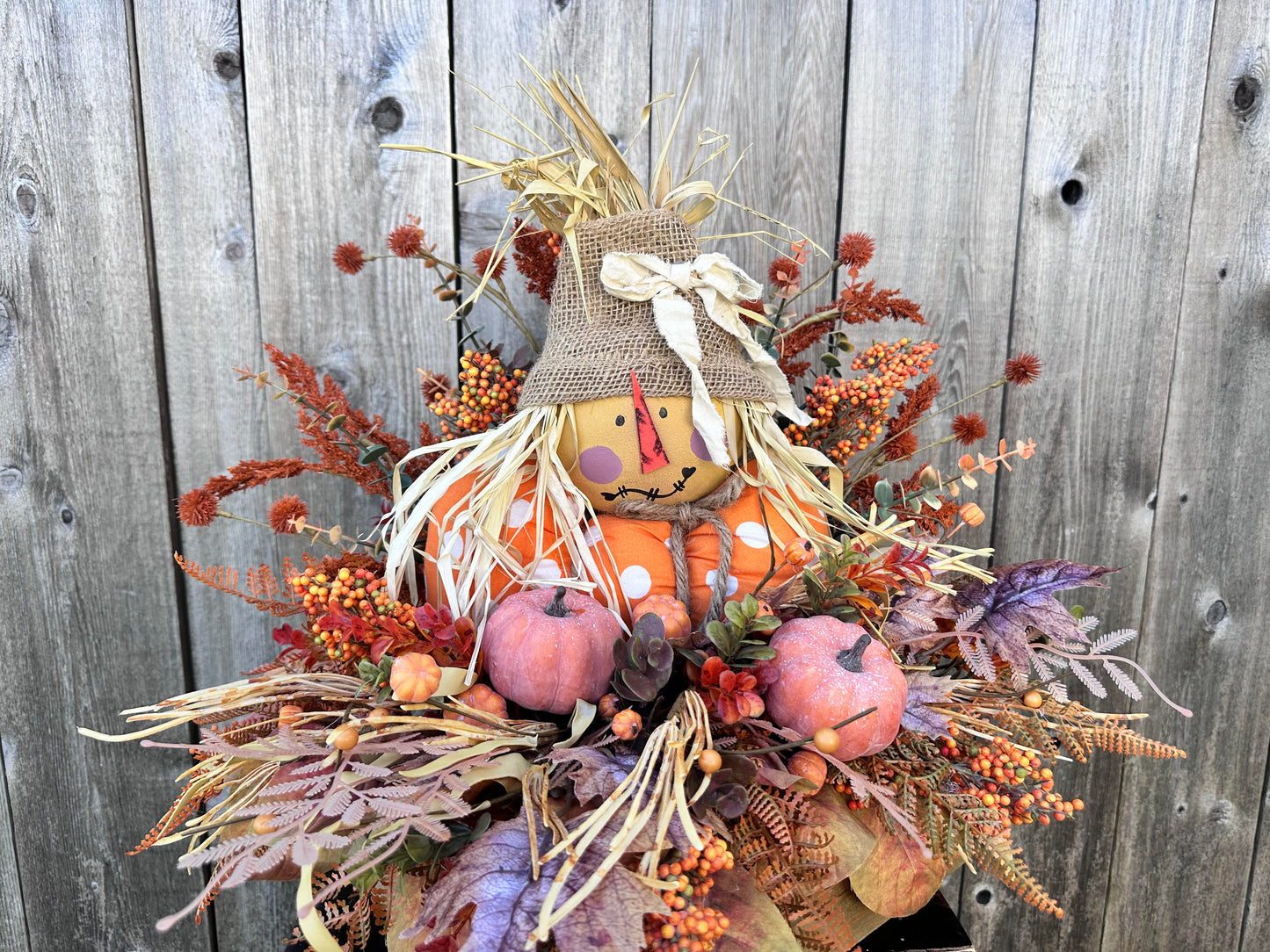 SCARECROW PUMPKIN ATTACHMENT CENTERPIECE