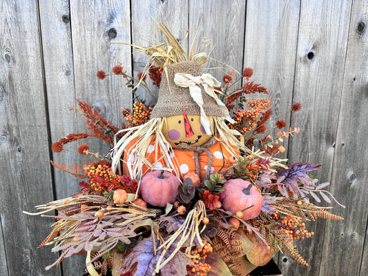 SCARECROW PUMPKIN ATTACHMENT CENTERPIECE
