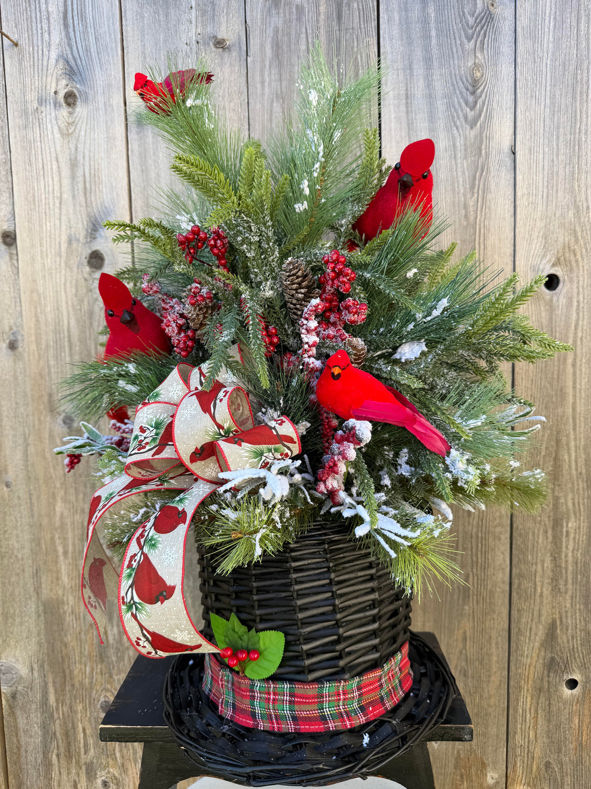 Top Hat Cardinal Centerpiece