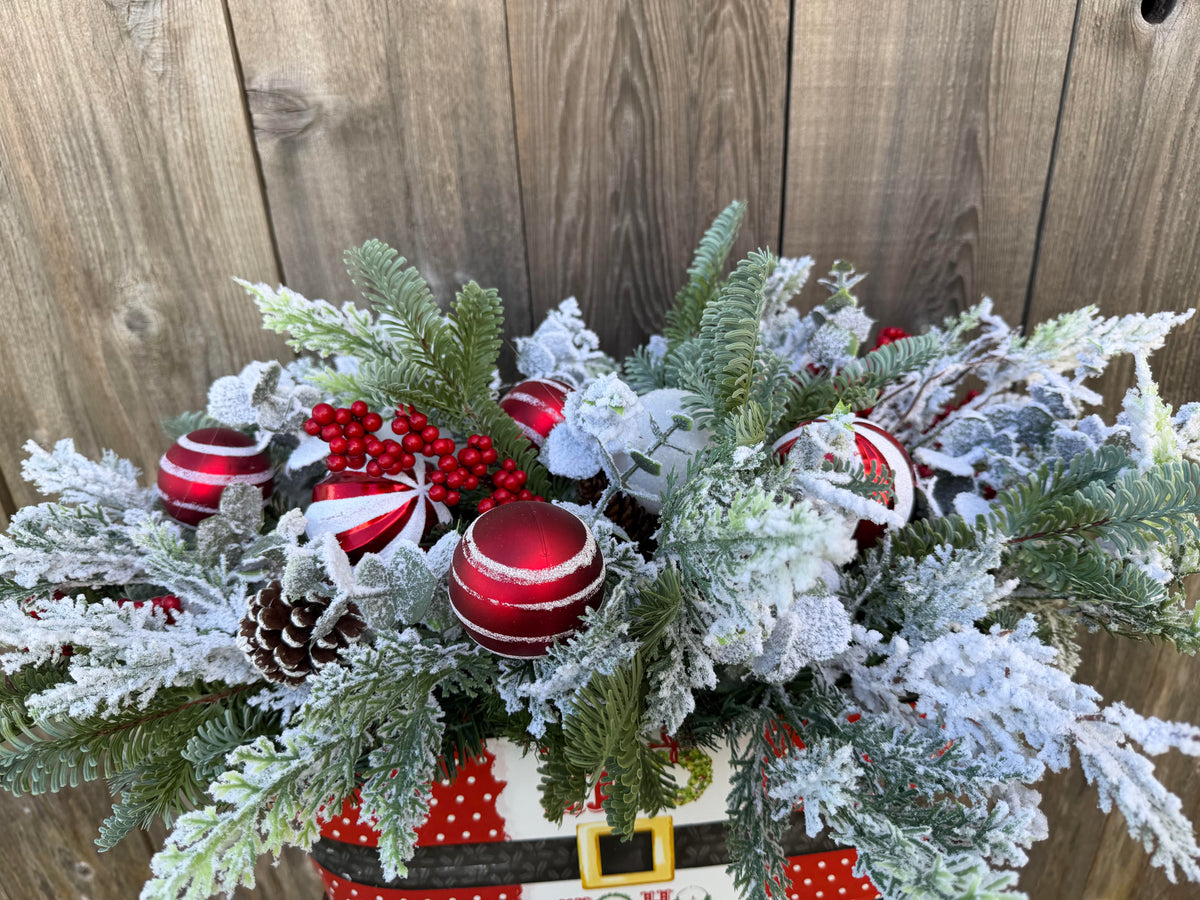 Red and White Christmas Centerpiece