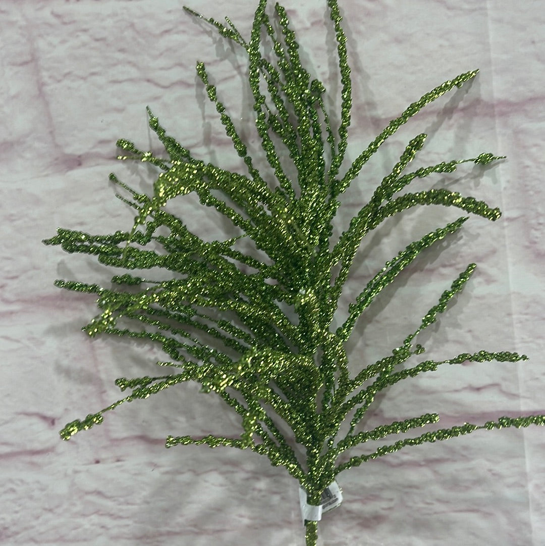 Dark Green Pine Spray 40805