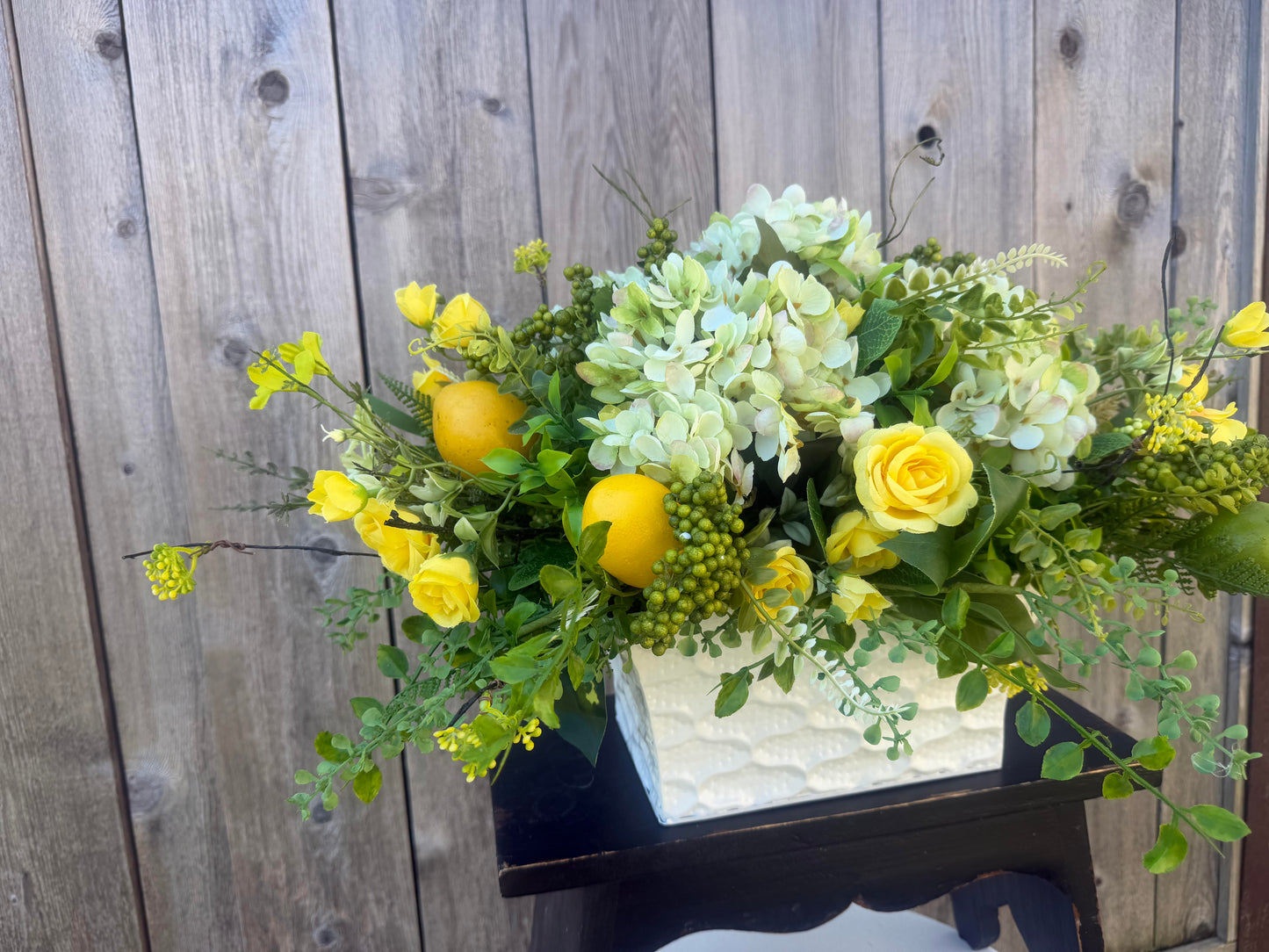 LEMON LIME CENTERPIECE WITH HYDRANGEAS
