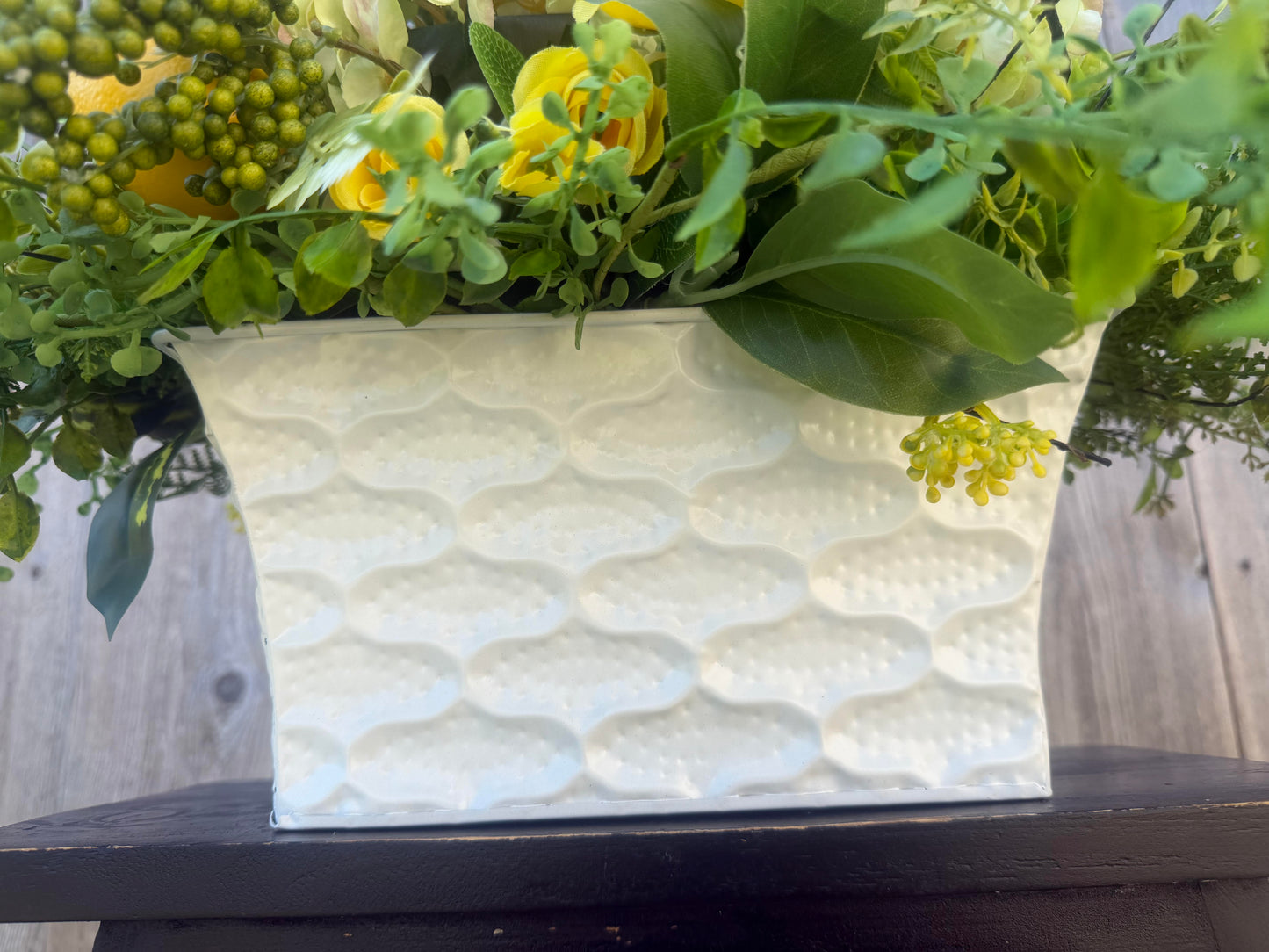LEMON LIME CENTERPIECE WITH HYDRANGEAS
