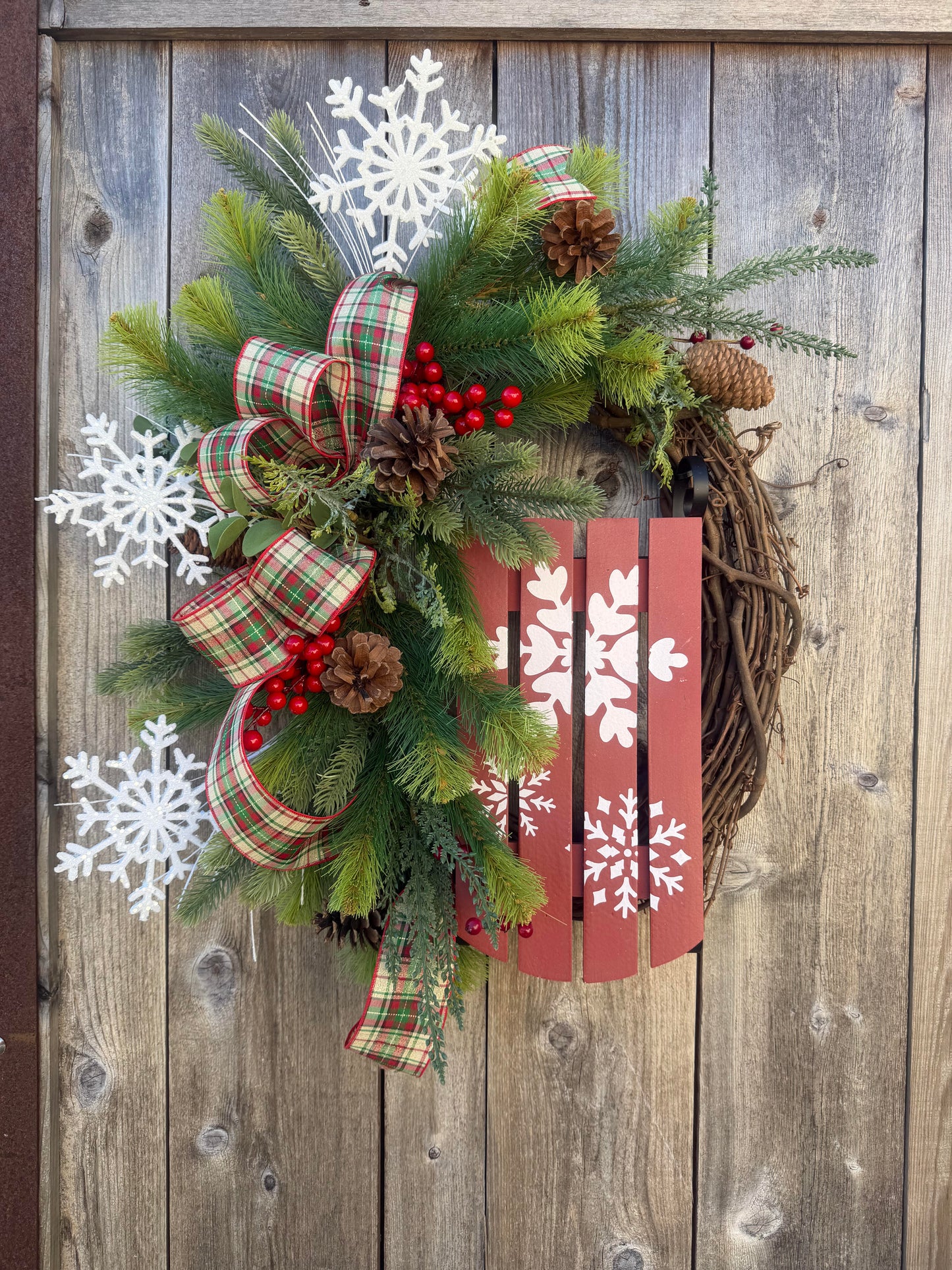GRAPEVINE WREATH WITH SLED