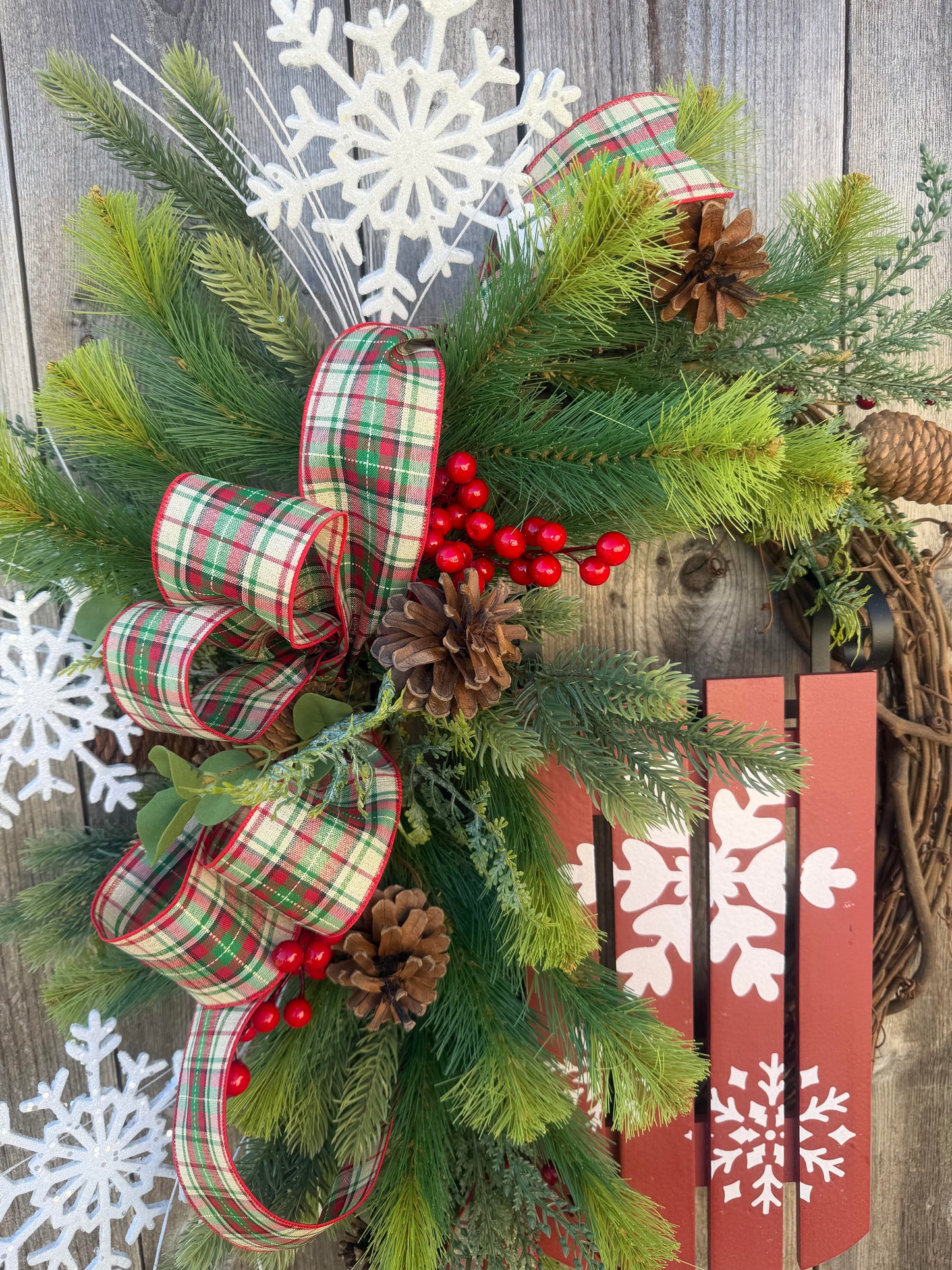 GRAPEVINE WREATH WITH SLED